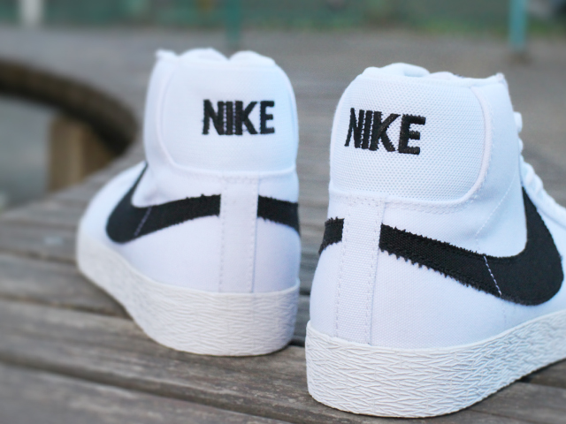 ZOOM BLAZER MID CANVAS “WHITE/BLACK”01