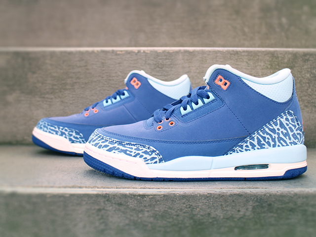 AIR JORDAN 3 RETRO GG “DARK PURPLE”01