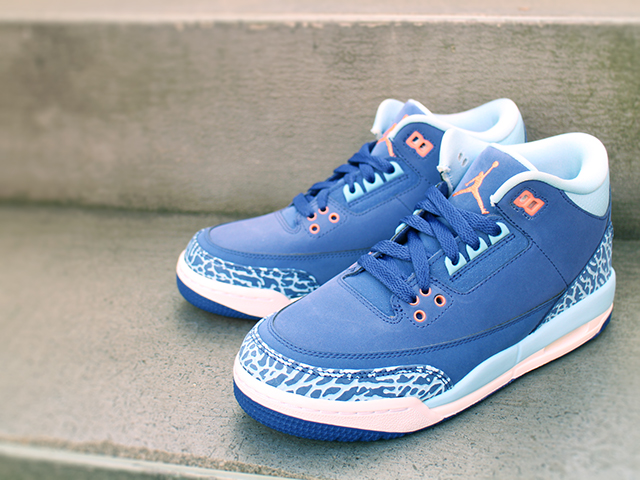 AIR JORDAN 3 RETRO GG “DARK PURPLE”01