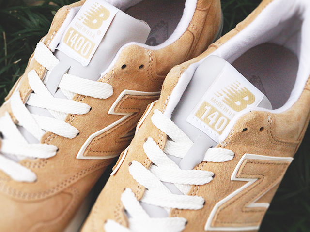 NEW BALANCE M1400 BEIGE01