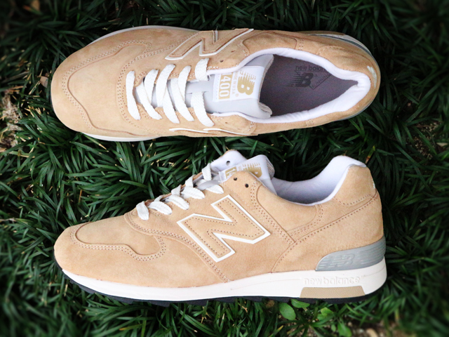 NEW BALANCE M1400 BEIGE01