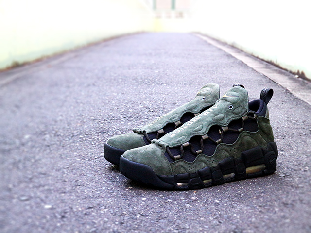 AIR MORE MONEY QS “US DOLLAR”01