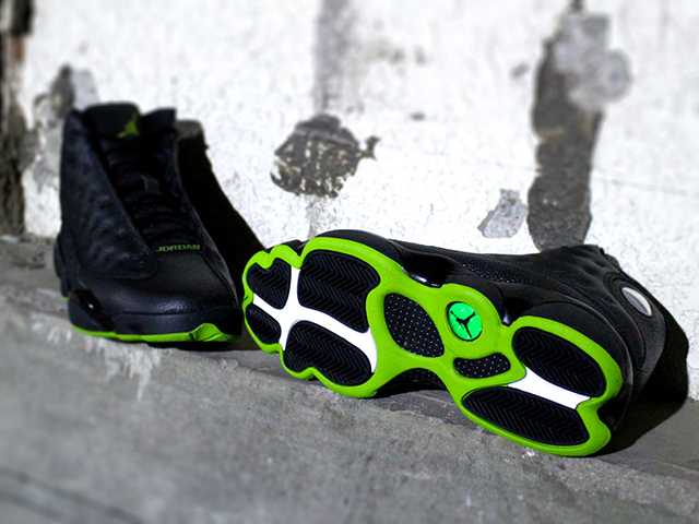 AIR JORDAN 13 RETRO “ALTITUDE GREEN”01