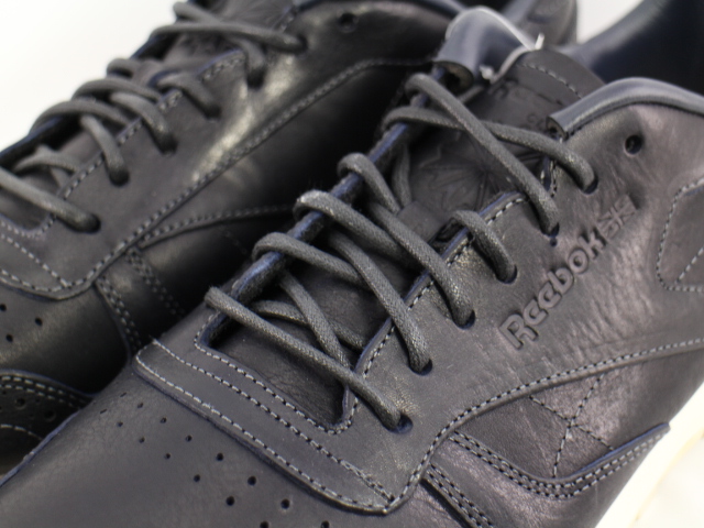 CL LTHR LUX CF STEAD V55143 - 5