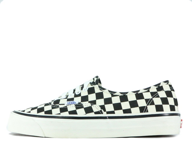 AUTHENTIC 44 DX VN0A38ENOAK