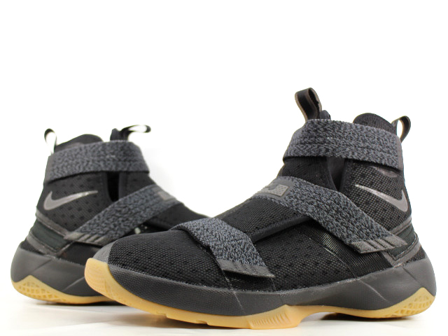 lebron soldier 10 flyease