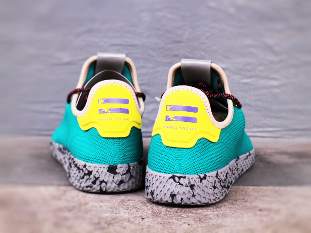 ADIDAS ORIGINALS PHARRELL WILLIAMS TENNIS HU”NIGHT MARINE”01