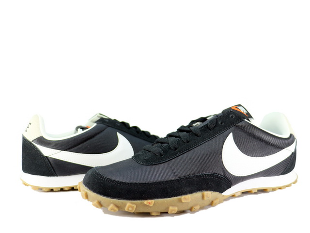 WMNS WAFFLE RACER 881183-001 - 1