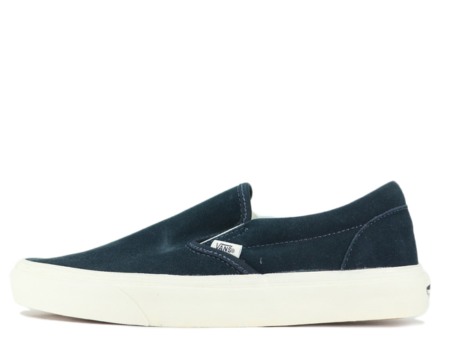 CLASSIC SLIP-ON