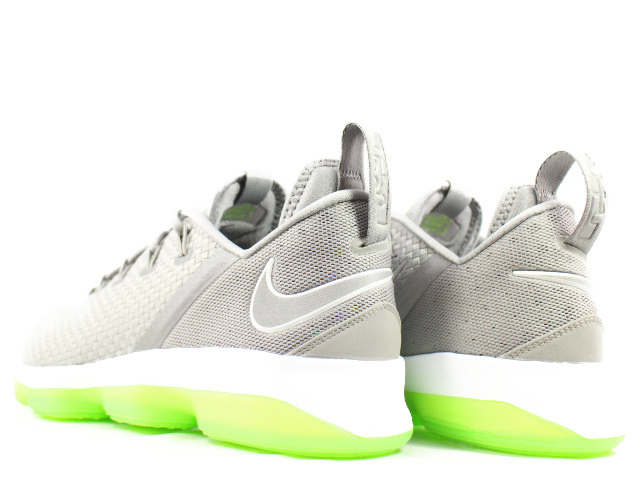 LEBRON 14 LOW 878636-005 - 2