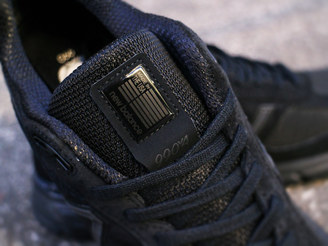 M990 BB4 “ALL BLACK”01