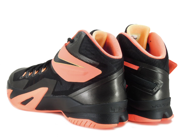 ZOOM SOLDIER 8 653641-088 - 2