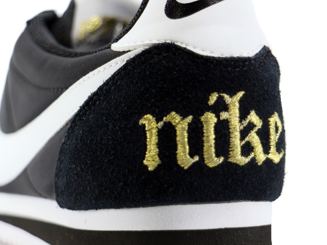 WMNS CLASSIC CORTEZ PREM XLV 903671-001 - 6