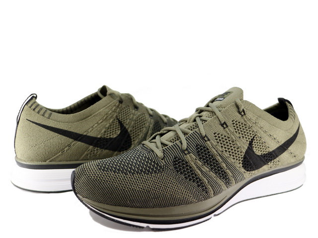 FLYKNIT TRAINER AH8396-200 - 1