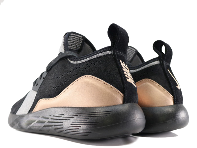 LUNAR CHARGE PREMIUM 923281-001 - 2