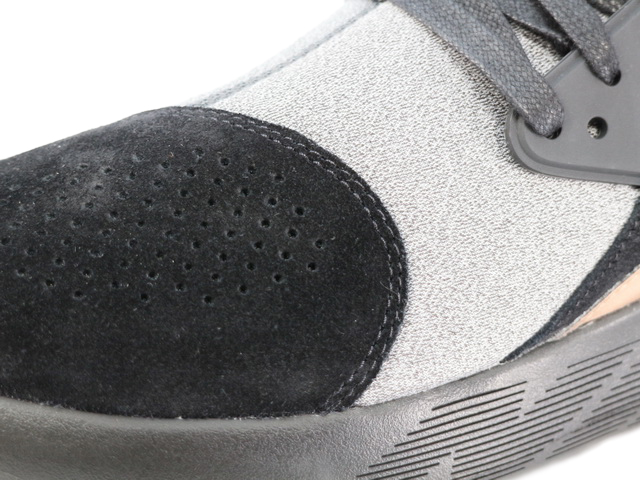 LUNAR CHARGE PREMIUM 923281-001 - 5