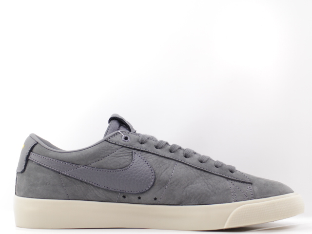 ZOOM BLAZER LOW QS AQ9941-007 - 4