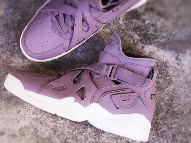 AIR UNLIMITED “PURPLE SMOKE”01