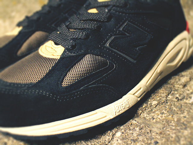 M990 CDB2 “BLACK/VEGGIE TAN”01