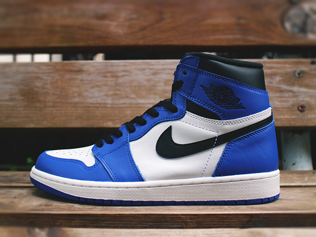 AIR JORDAN 1 RETRO HIGH OG “GAME ROYAL 2018”01