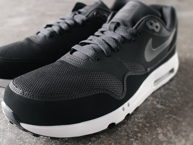 AIR MAX 1 ULTRA 2.0 ESSENTIAL “BLACK-WOLF GREY”01