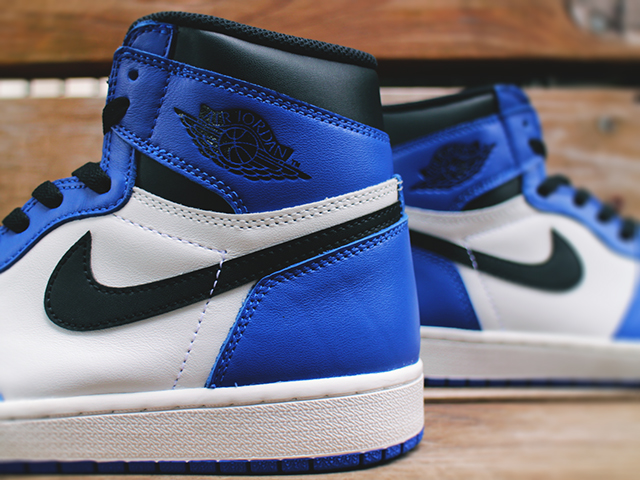 AIR JORDAN 1 RETRO HIGH OG “GAME ROYAL 2018”01