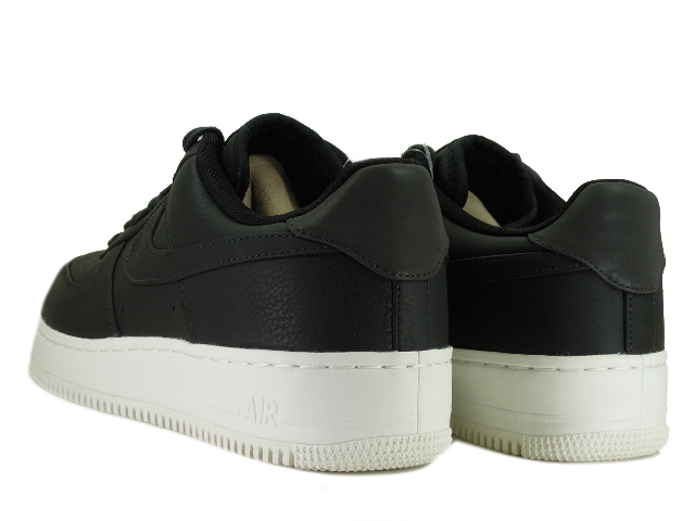 NIKELAB AIR FORCE 1 LOW