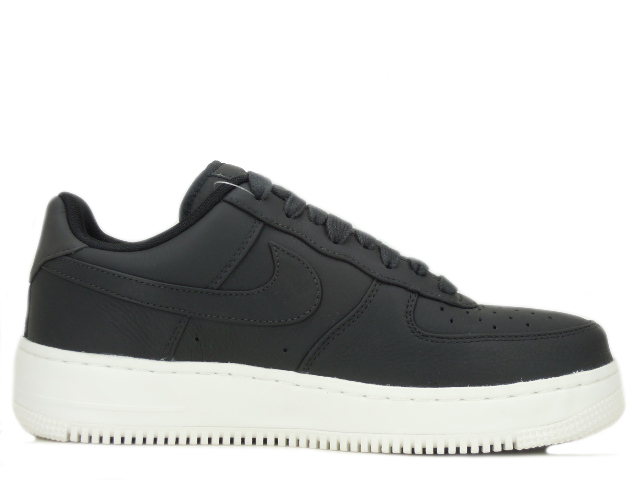 NIKELAB AIR FORCE 1 LOW