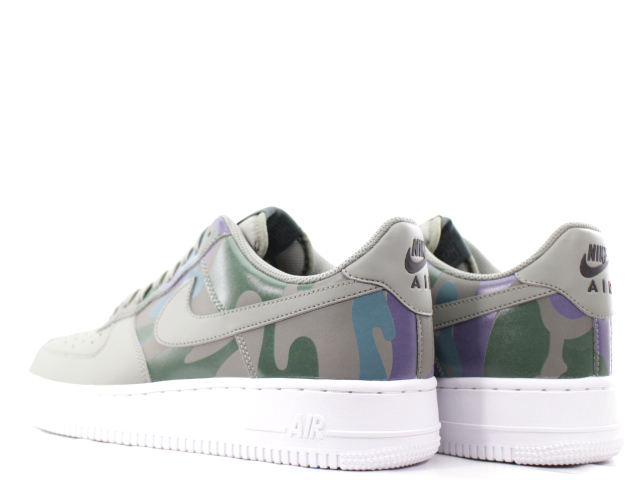 AIR FORCE 1 07 LV8 823511-008 - 3