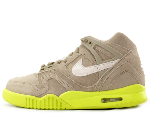 AIR TECH CHALLENGE 2 SUEDE