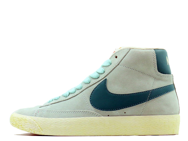 nike wmns blazer mid suede vntg