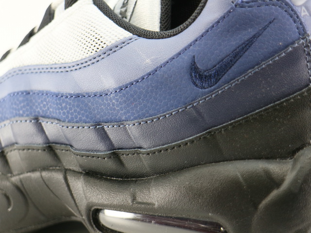 AIR MAX 95 ESSENTIAL 749766-028 - 5