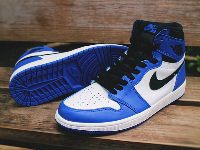 AIR JORDAN 1 RETRO HIGH OG “GAME ROYAL 2018”01
