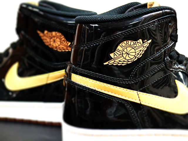 AIR JORDAN 1 RETRO HIGH OG “PATENT BLACK/METALLIC GOLD”01