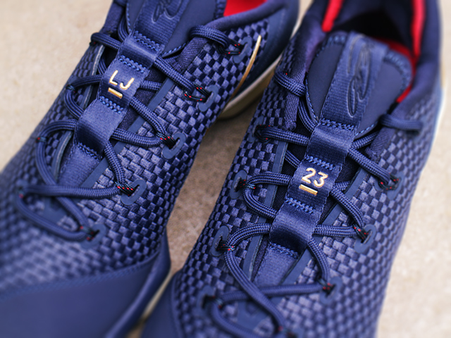 LEBRON 14 LOW “USA”01