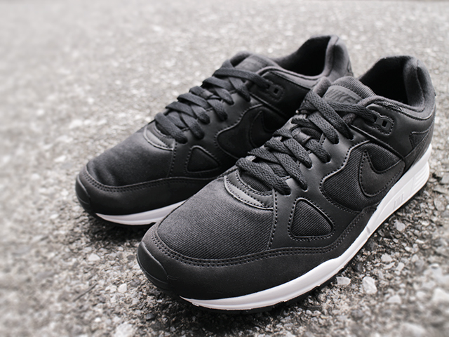AIR SPAN 2″BLACK-WHITE”01