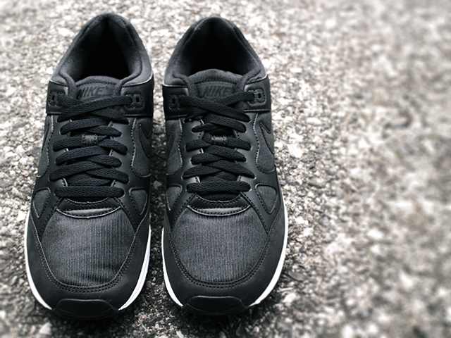 AIR SPAN 2″BLACK-WHITE”01