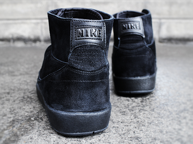 AIR JORDAN 2 RETRO DECON “BLACK SUEDE”01