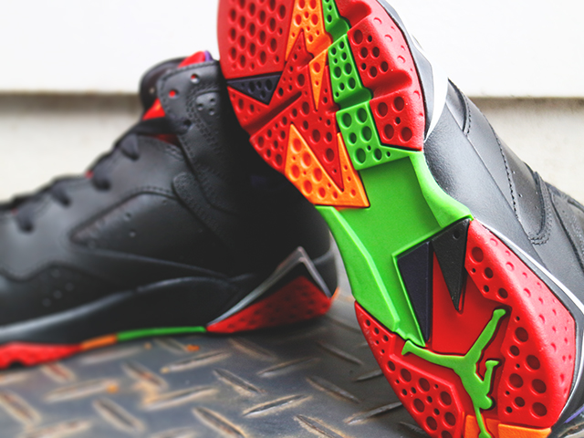 AIR JORDAN 7 RETRO BG “MARVIN THE MARTIAN”01