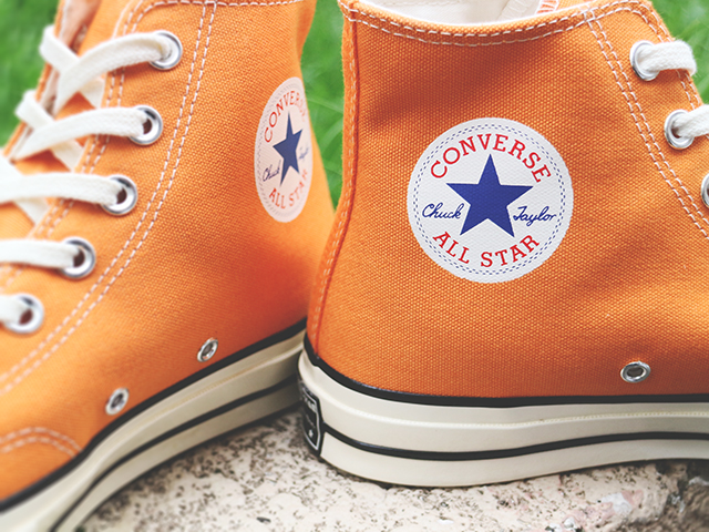 CHUCK TAYLOR ALL STAR 70 HI “ORANGE/EGRET”01