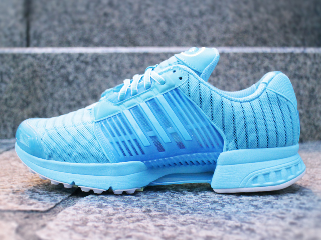 CLIMACOOL 1 “BRIGHT CYAN”01