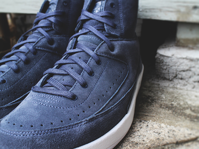AIR JORDAN 2 RETRO DECON “NAVY SUEDE”01