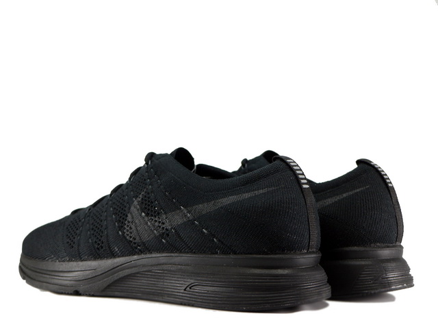 FLYKNIT TRAINER AH8396-004 - 2
