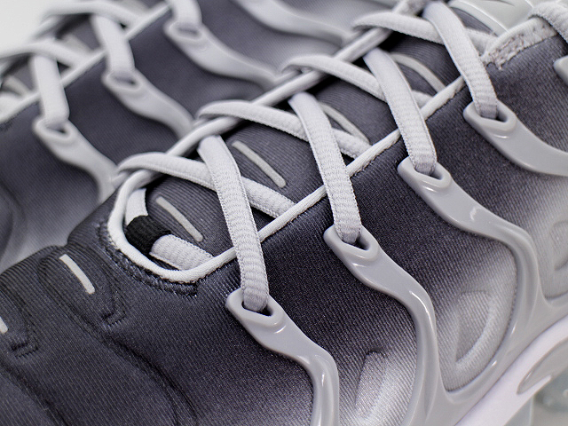AIR VAPORMAX PLUS 924453-007 - 5