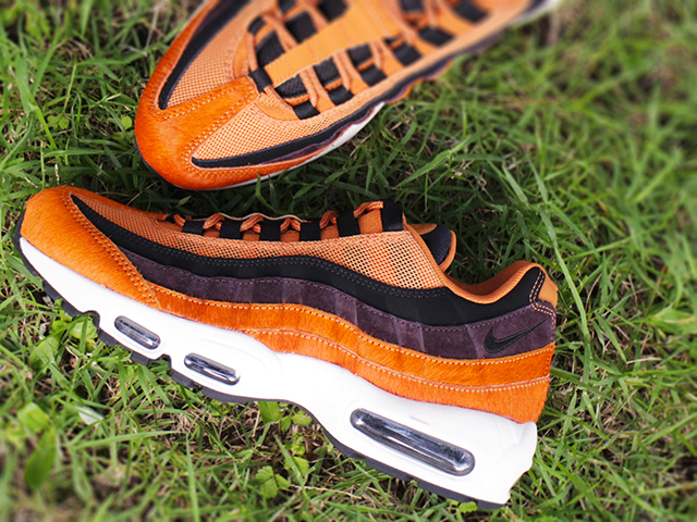 WMNS AIR MAX 95 LX “EMBOSSED FUR/PONY HAIR”01