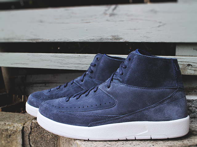 AIR JORDAN 2 RETRO DECON “NAVY SUEDE”01