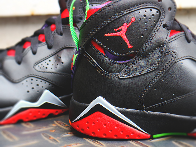 AIR JORDAN 7 RETRO BG “MARVIN THE MARTIAN”01
