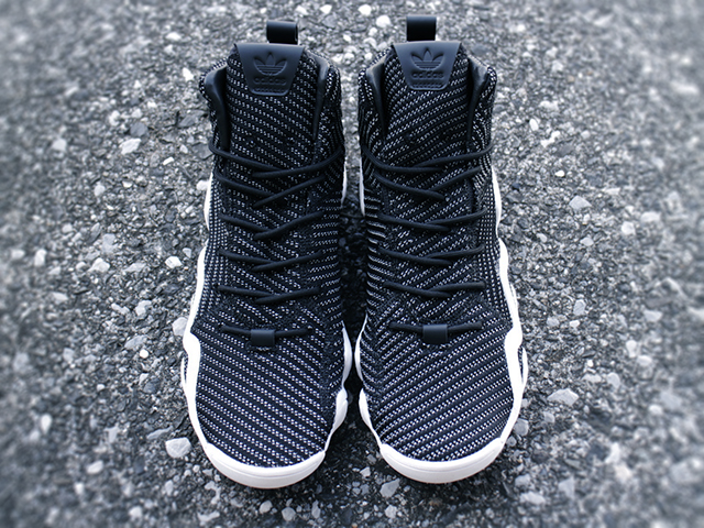 CRAZY 8 ADV PK”ITALIAN STRIPE” BLK/WHT01