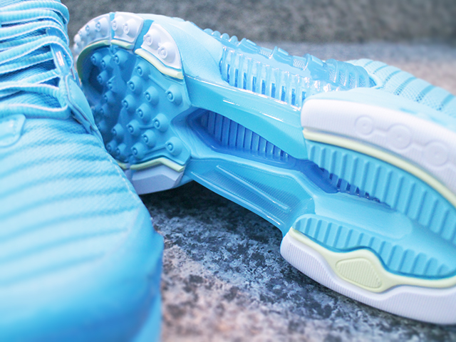 CLIMACOOL 1 “BRIGHT CYAN”01