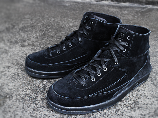 AIR JORDAN 2 RETRO DECON “BLACK SUEDE”01